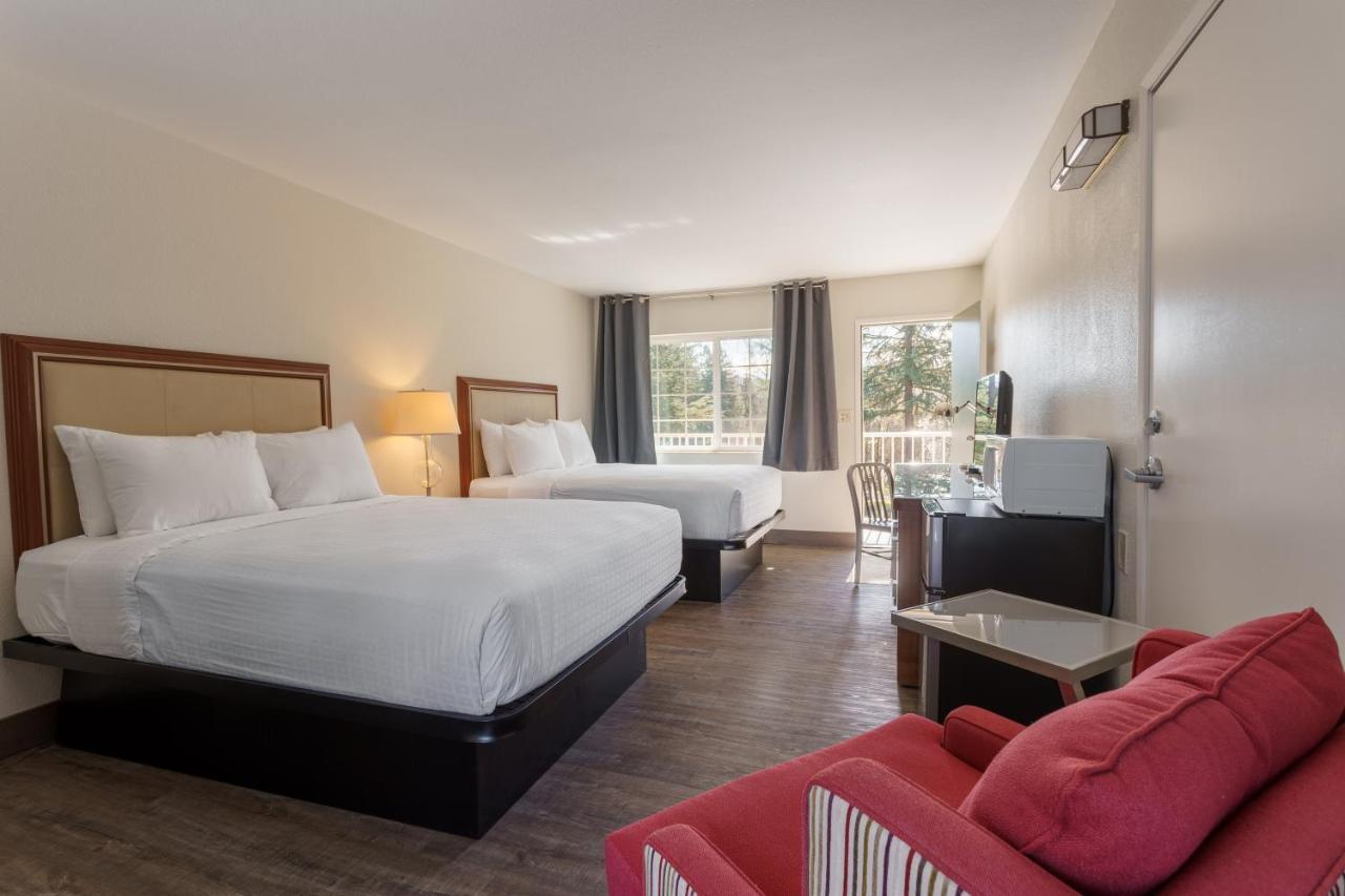 Riverfront Inn Roseburg Bagian luar foto